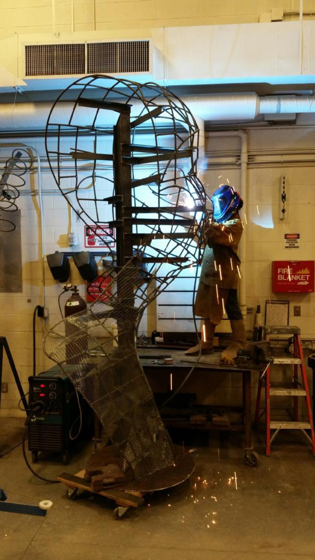 SIUE graduate student Sarah Bohn creates a large-scale sculpture to be displayed on SIUE&rsquo;s campus.