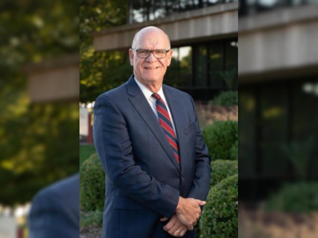 SIUE Alumnus Leads Launch of Regional Apprenticeship Programs Hub - Vimarsana News