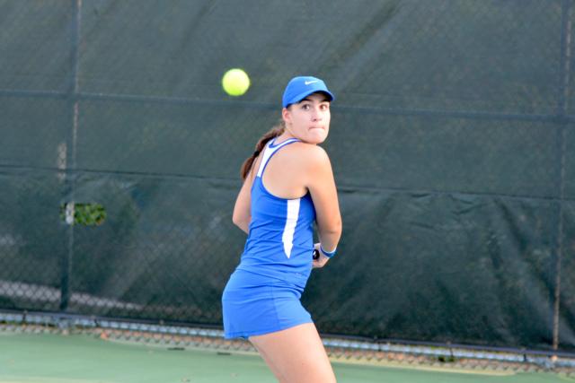 Shelby Jones (MCHS) defeated Stacey Hudson (VHS) 8-0 in a singles match on Thursday. (Photo by Dan Brannan)