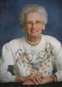 Maxine Prill