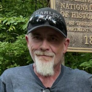Robert Snyder