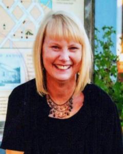 Anita Leach