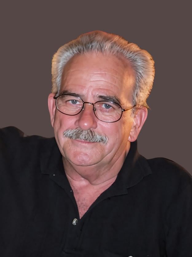 Dennis Lindsey