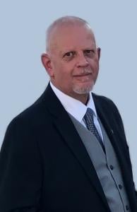 Robert Stilwell
