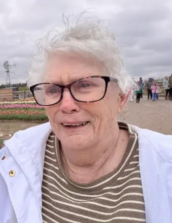 Lois Cherry