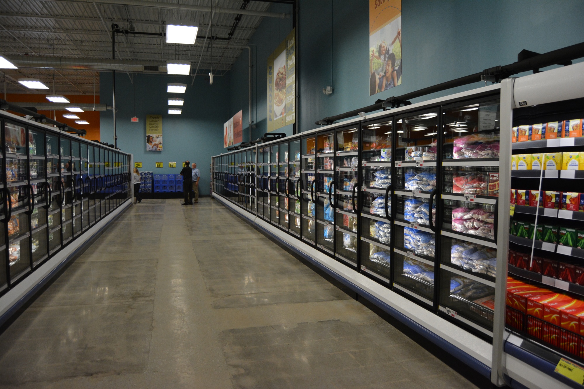 MAKING HISTORY Ruler Foods opens doors, brings Kroger brand back to Godfrey area