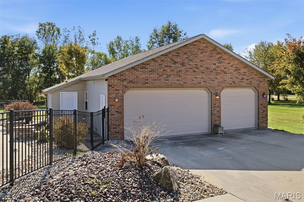Property photo 44