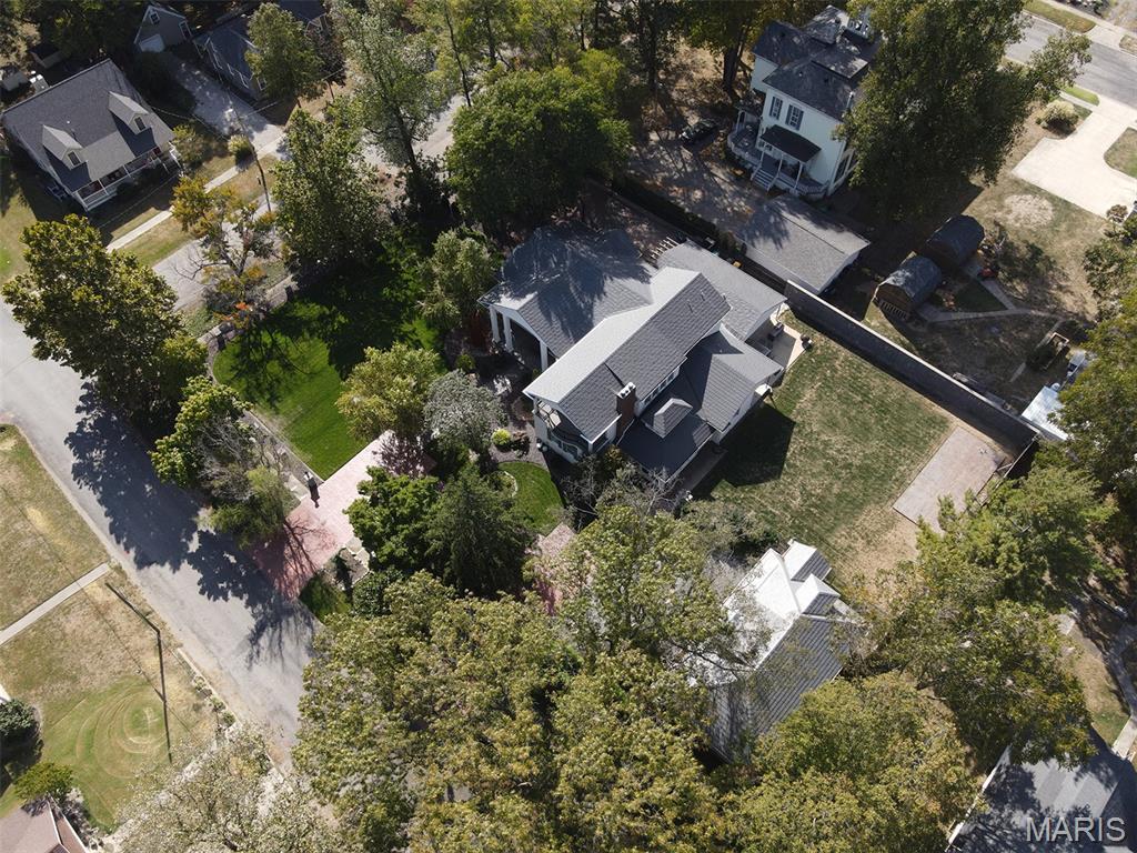 Property photo 93