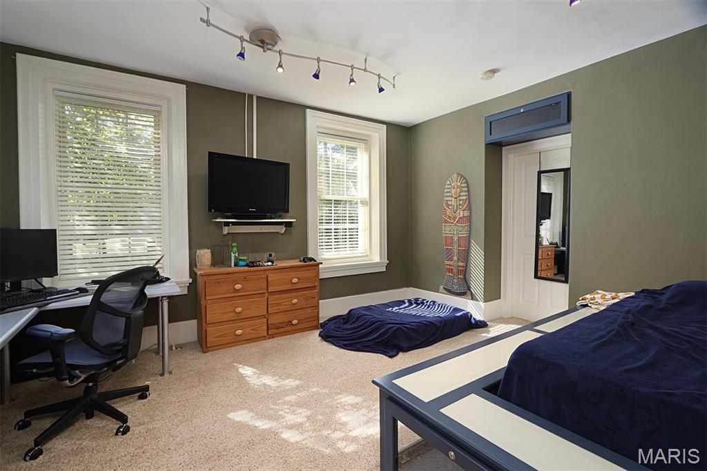 Property photo 66