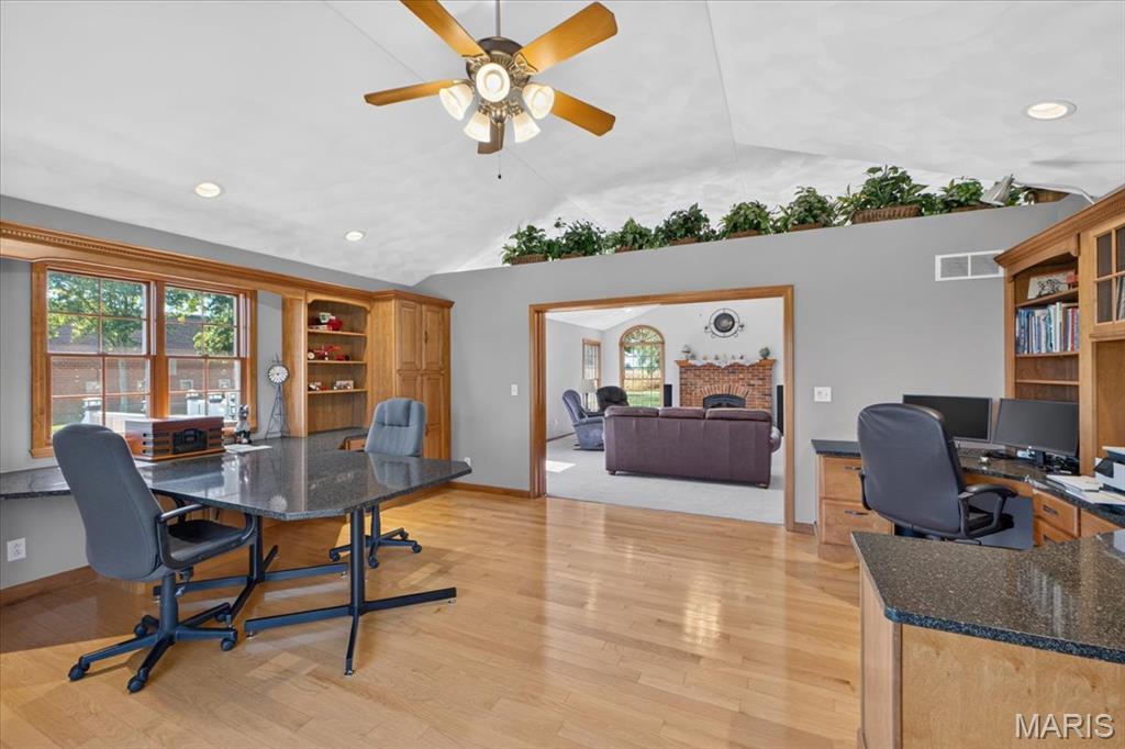 Property photo 16