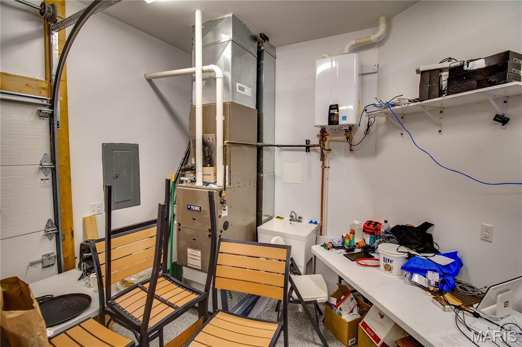 Property photo 50