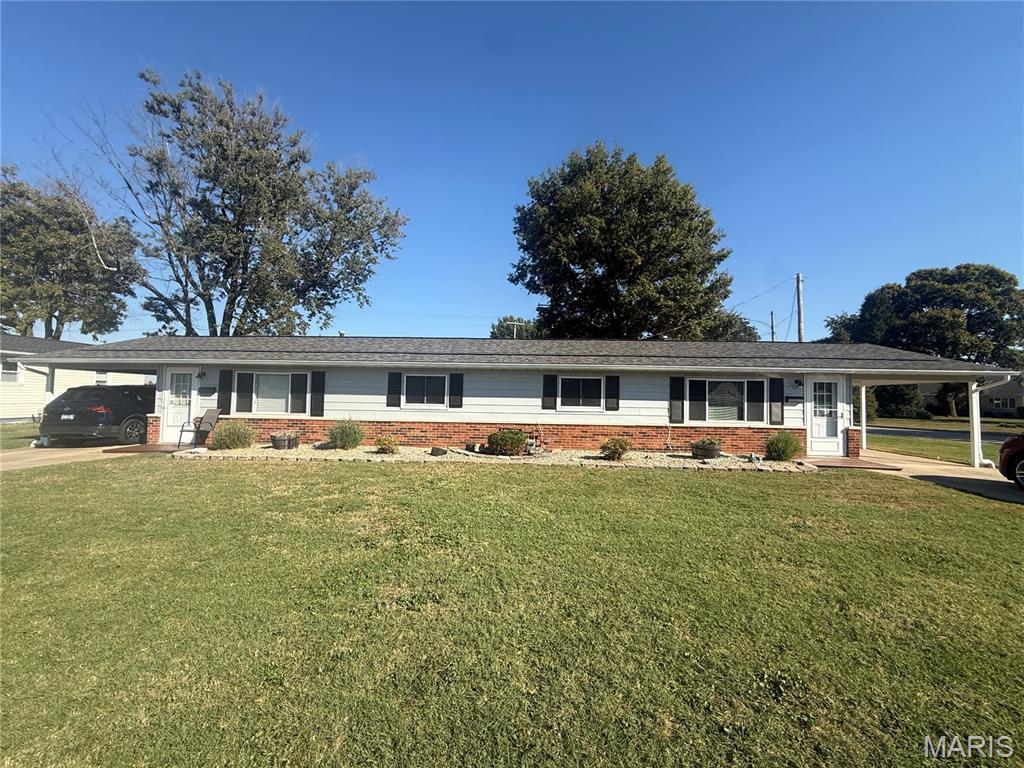 Property in Bethalto