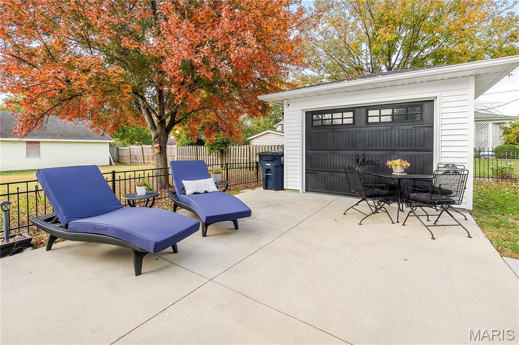 Property photo 35
