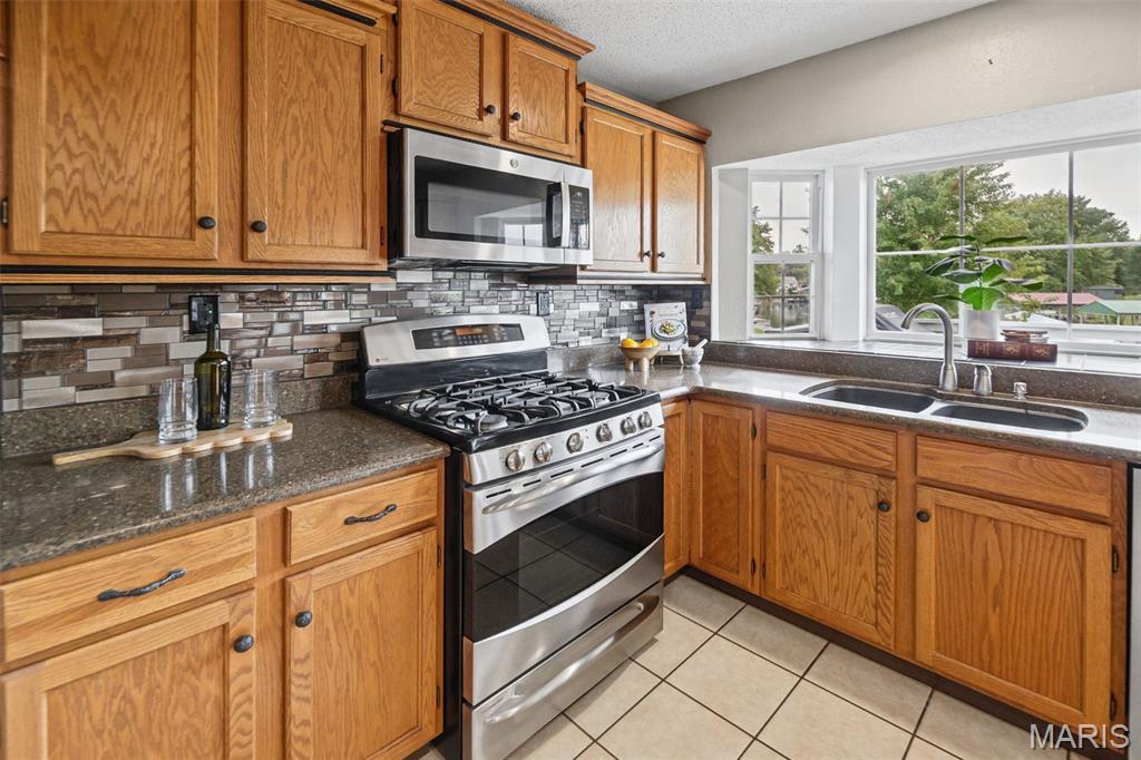 Property photo 23